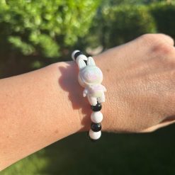 Alternative view of Labubu Design karkötő - ónix/kagylóhéj